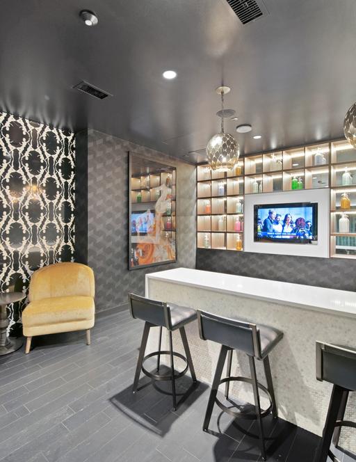 Citizen Denver Apartments luxury lounge